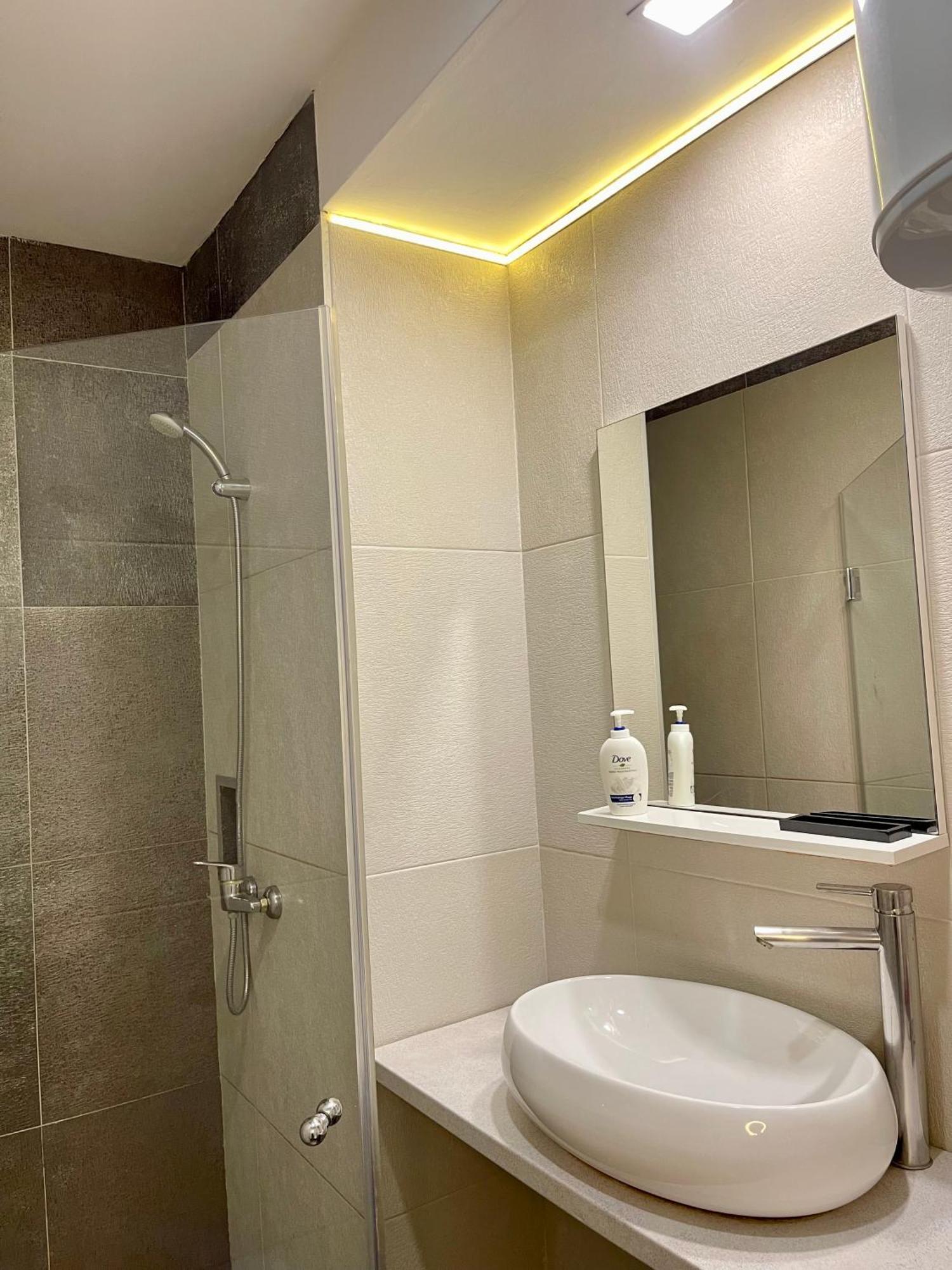 Relax Exclusive Apartment Free Public Parking Sarajevo Exterior photo